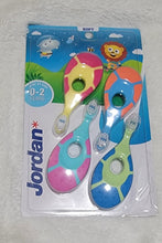 Load image into Gallery viewer, Jordan Step 0-2 years Baby Toothbrush, Teething Ring, BPA Free, 4-Pack
