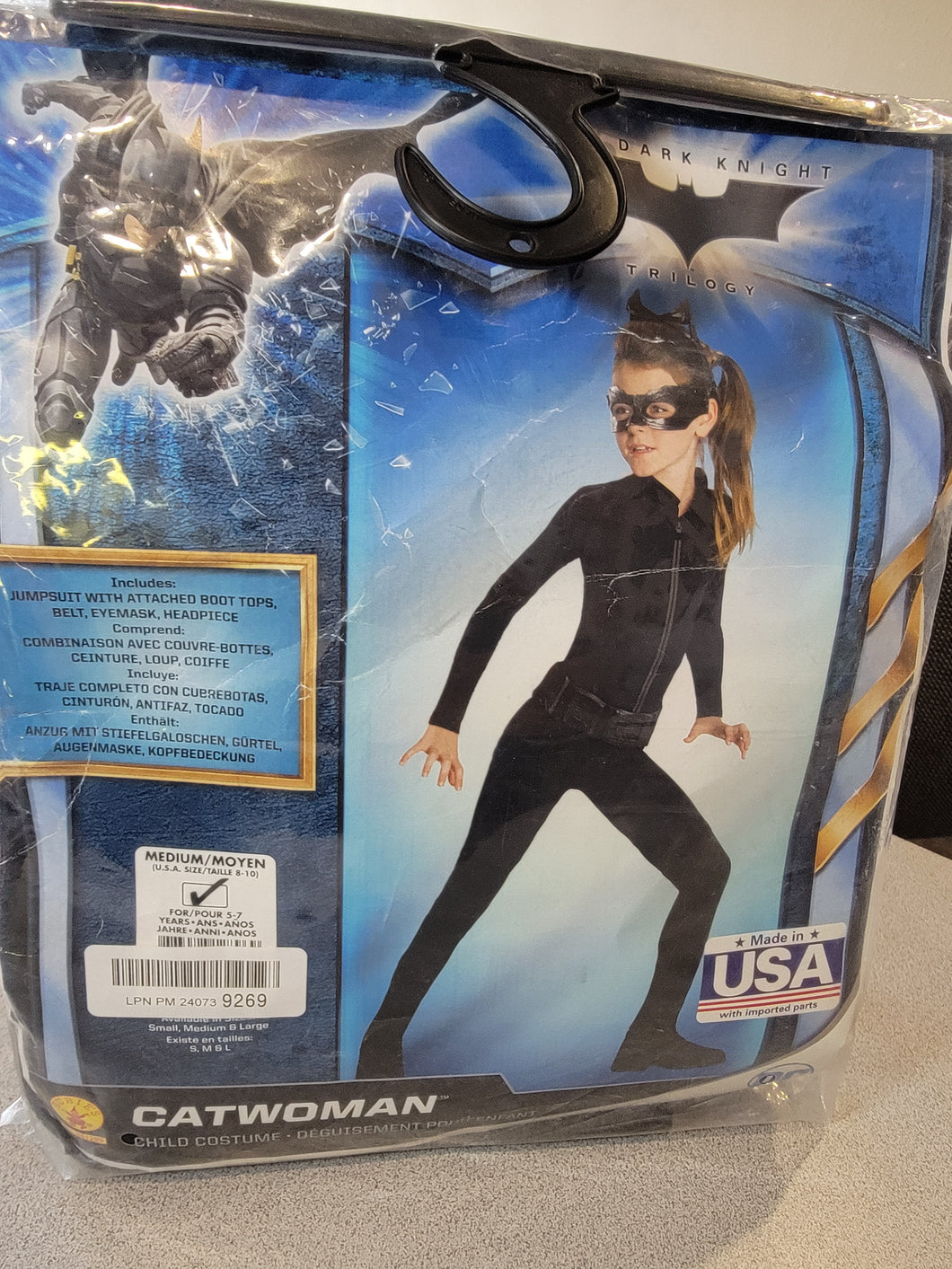 Batman Dark Knight Rises Child's Catwoman Costume - Medium 8/10 - Read