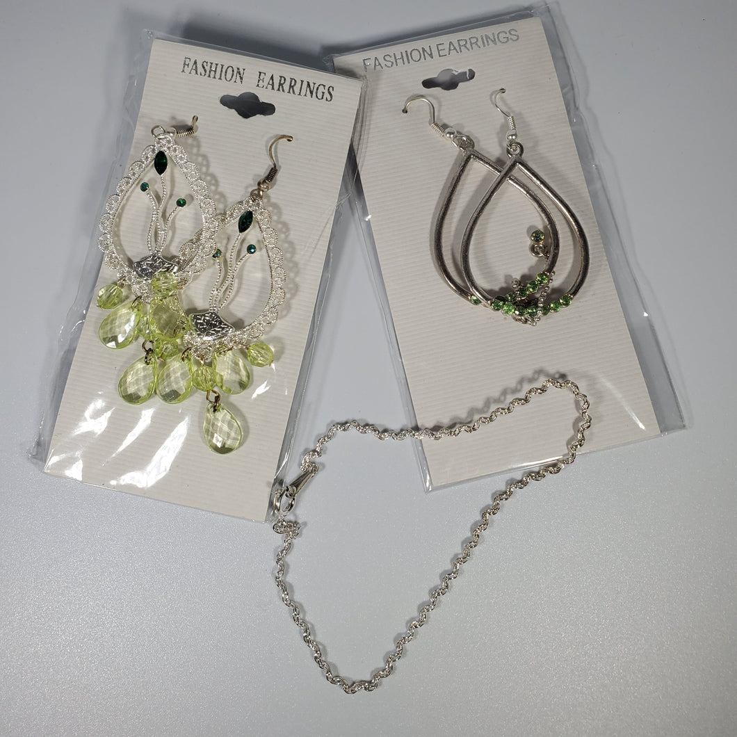 Fashion Earrings - Costume Jewelry - 2 pair dangle earrings - 1 bracelet, Green