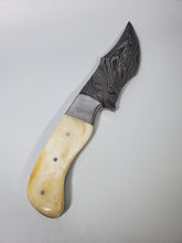 Load image into Gallery viewer, Camel bone Hunting knife DAMASCUS steel KNIFE FULL TANG
