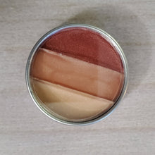 Load image into Gallery viewer, Mary-Kate and Ashley #70745 Autumn Glow Lip Gloss 3-Colors in 1 Tin
