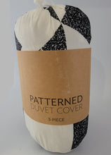 Load image into Gallery viewer, Duvet Cover Set, Black &amp; White Geometric, Reversible  3-PC, King/Cal King
