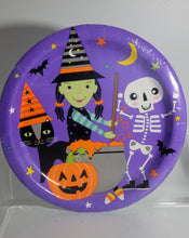 Load image into Gallery viewer, Halloween 8.6 inch Purple Party Plates, 8-pack with Witch, Skeleton, Cat, and Pumpkin
