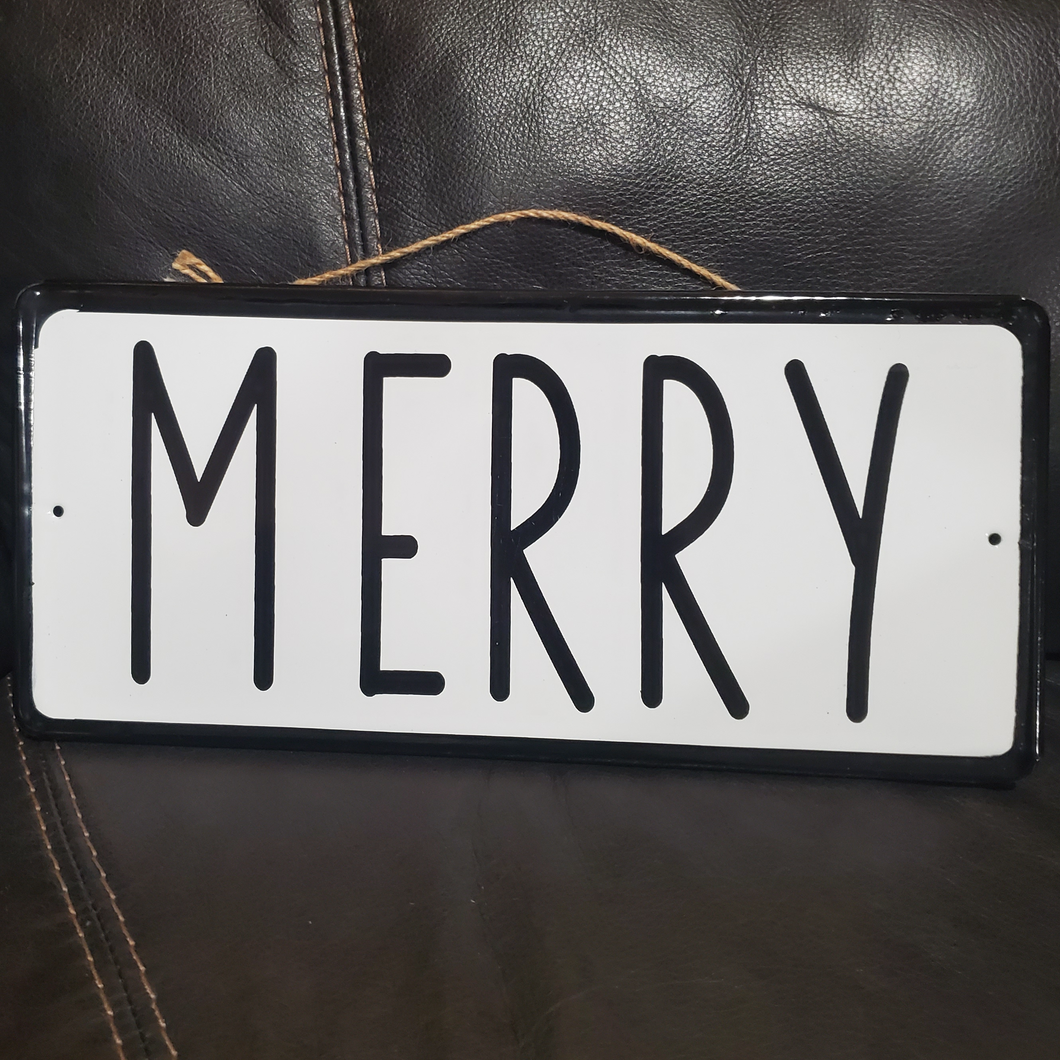 Christmas Home & Hearth Black/White MERRY license plate sign, Jaclyn Smith collection